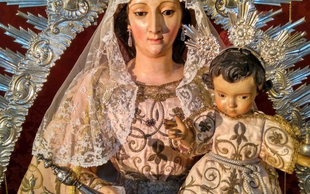 La Virgen del Valle preparada para la Festividad del 8 de Septiembre