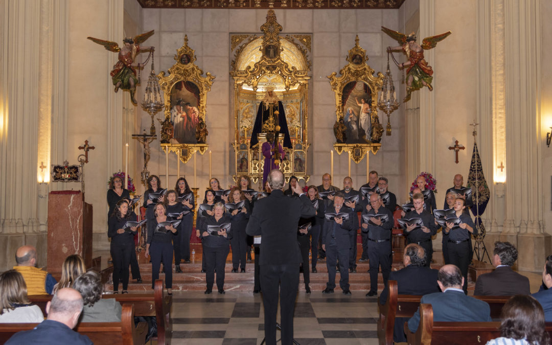 El concierto de ánimas de la Sociedad Musical de Sevilla, un canto de vida por el alma de nuestros hermanos difuntos